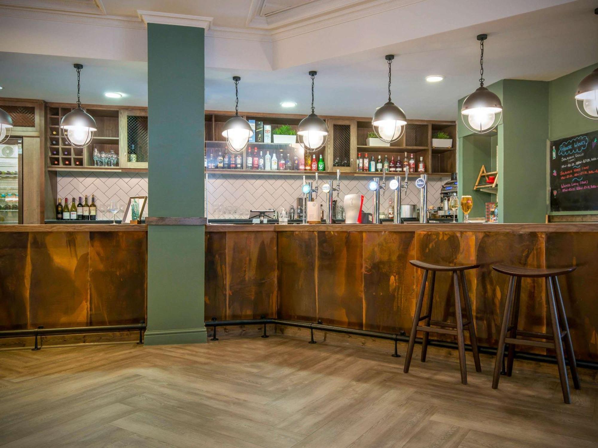 Mercure Cardiff North Hotel Dış mekan fotoğraf
