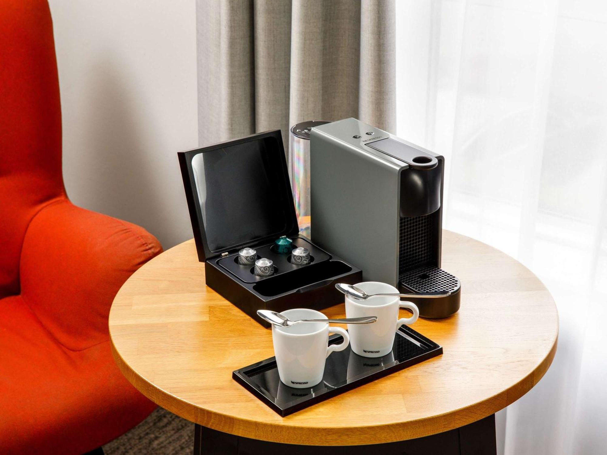 Mercure Cardiff North Hotel Dış mekan fotoğraf