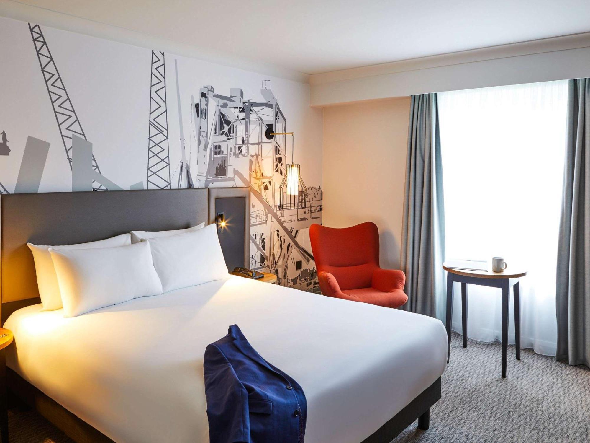 Mercure Cardiff North Hotel Dış mekan fotoğraf