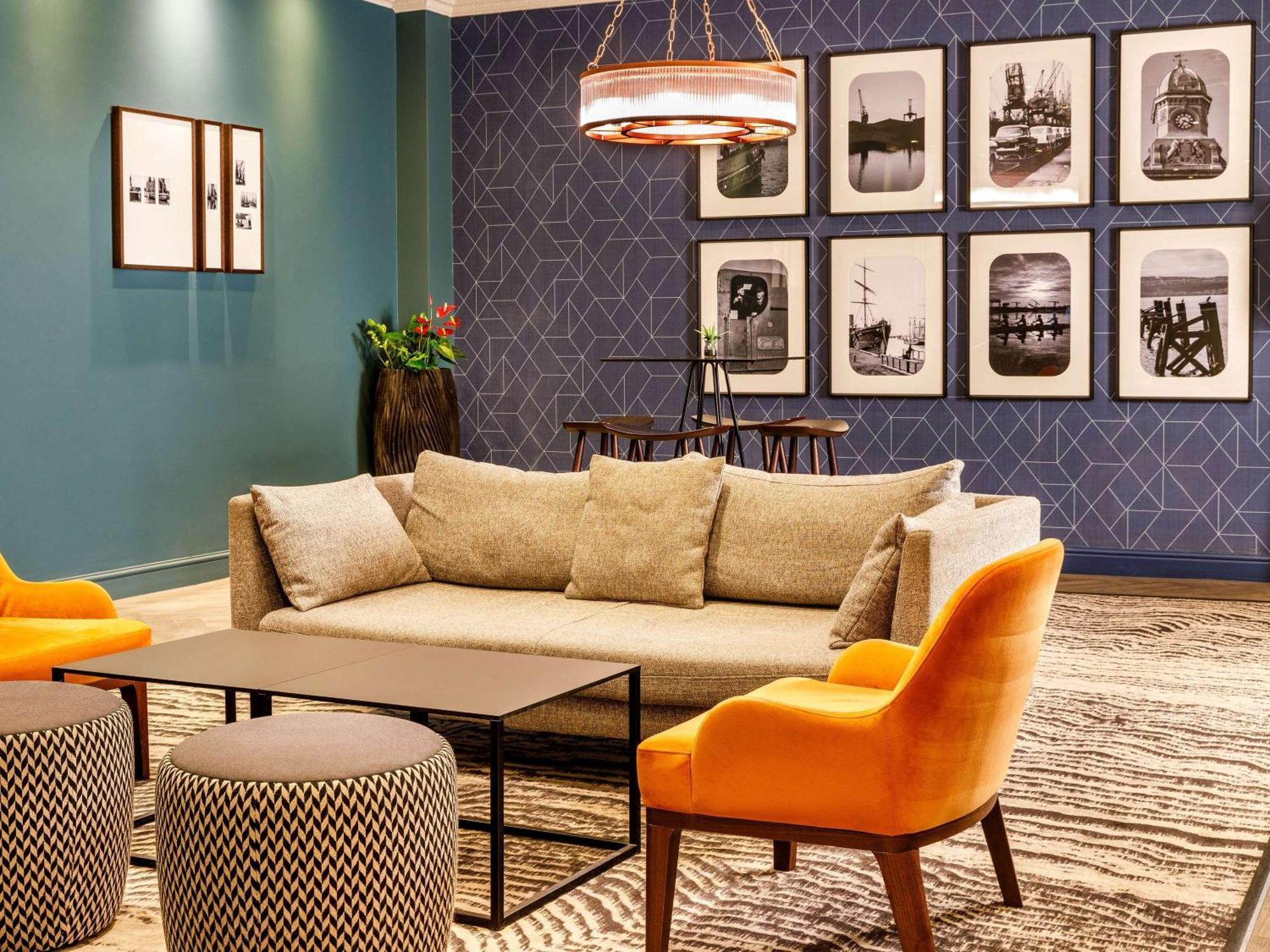 Mercure Cardiff North Hotel Dış mekan fotoğraf