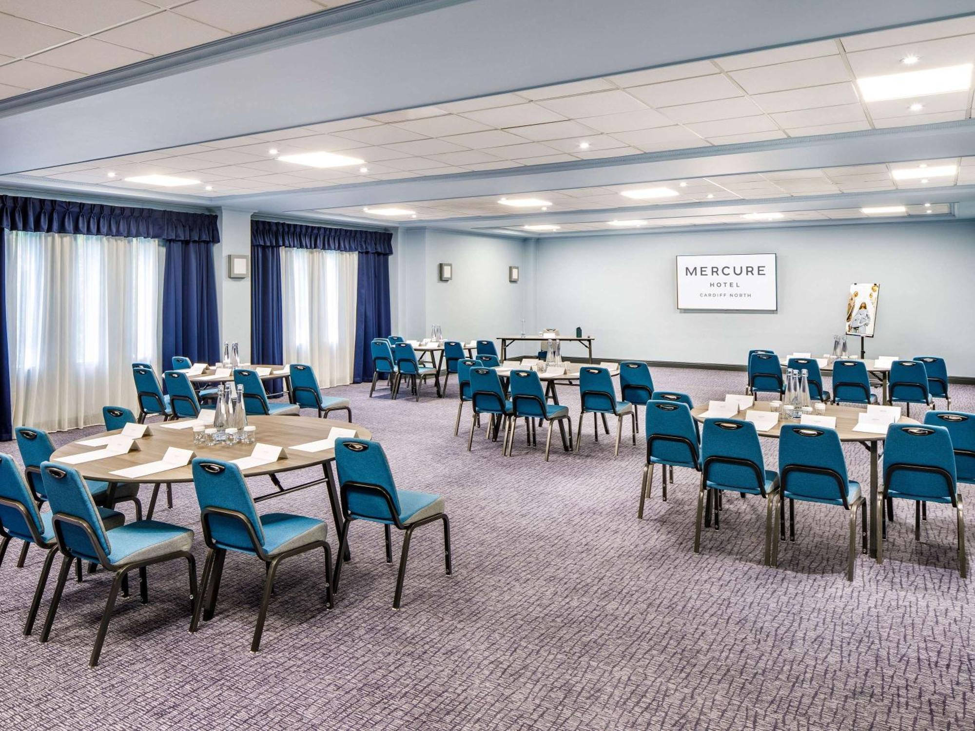 Mercure Cardiff North Hotel Dış mekan fotoğraf