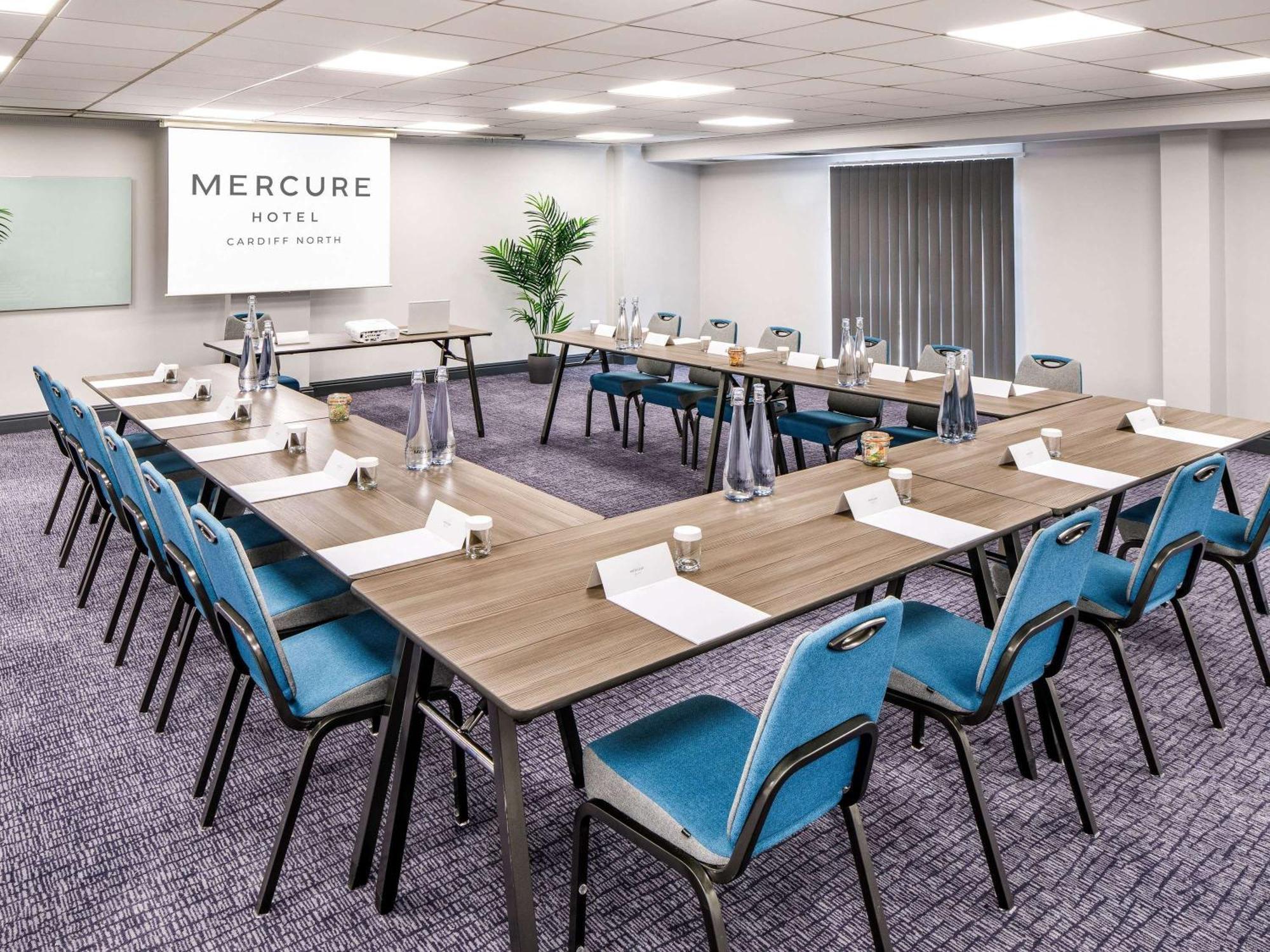 Mercure Cardiff North Hotel Dış mekan fotoğraf